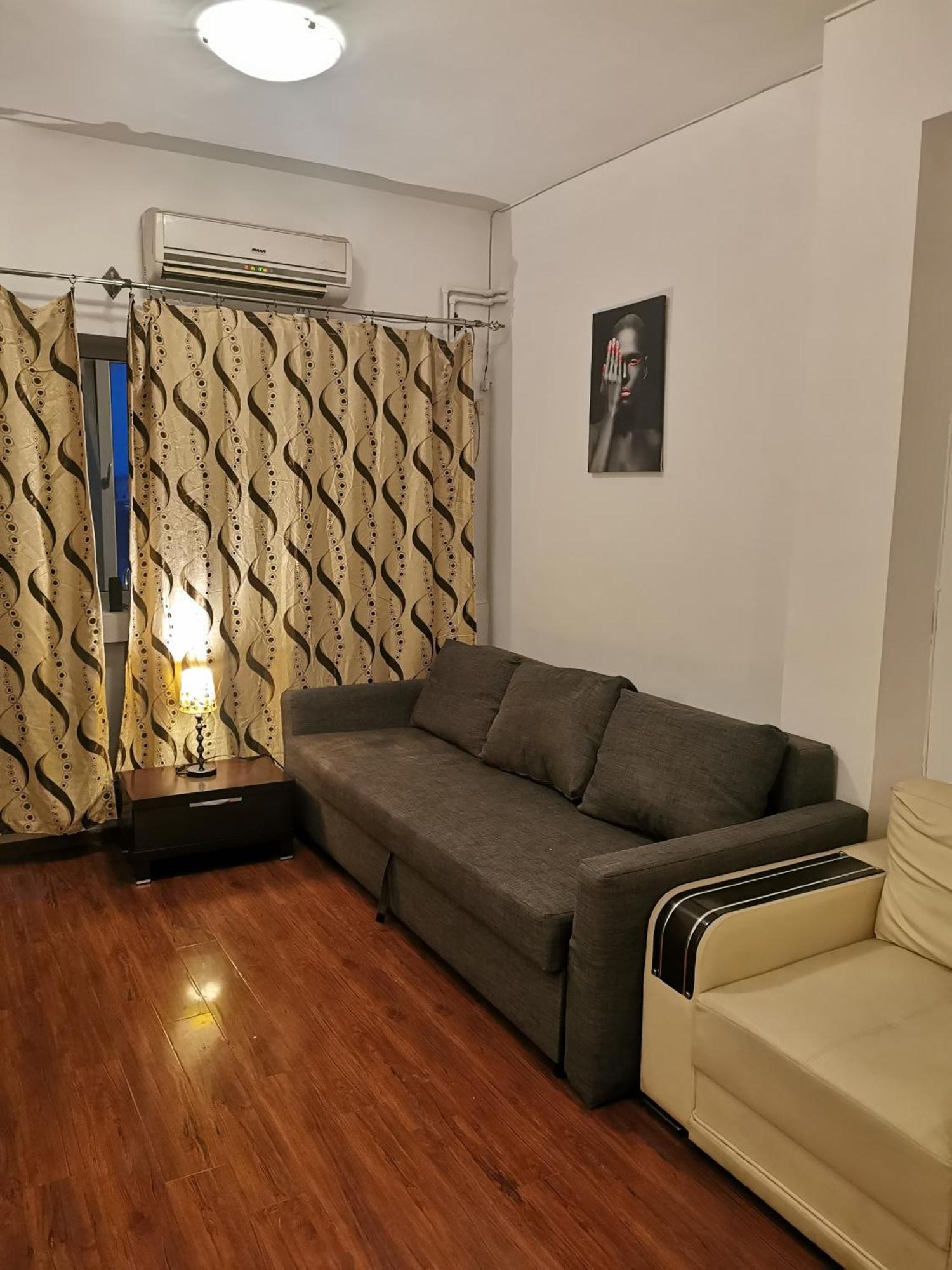Old Center Apartament Бухарест Экстерьер фото
